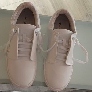 Women's White Sneakers